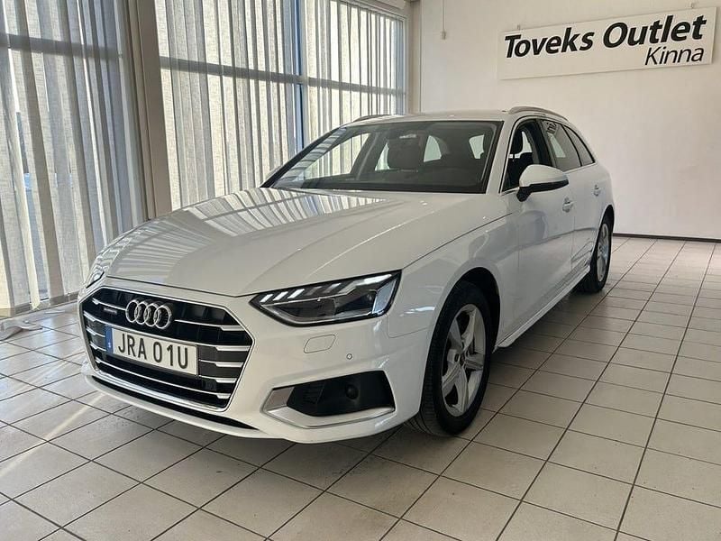 Begagnad Audi A4 Advanced Plus 204 HK (150 kW) 2023 Vit Kombi
