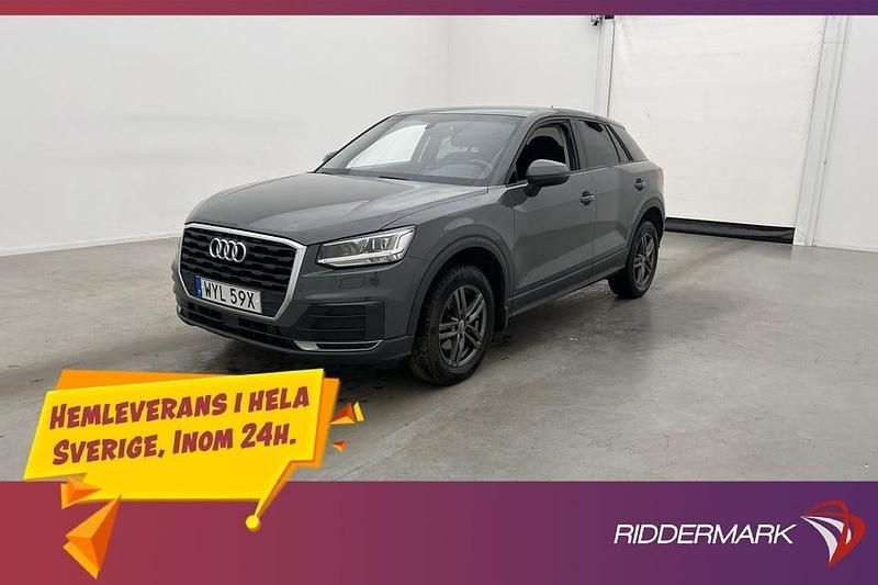 Grå Begagnad 2019 Audi Q2 Proline SUV | 139 900 kr (Marknadspris) - Bild 1/3