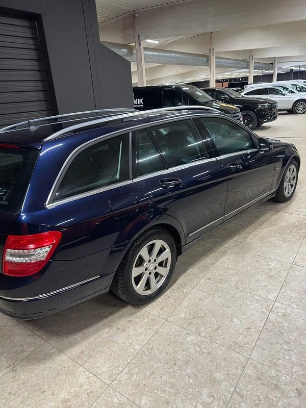 Begagnad Mercedes C250 204 HK (150 kW) 2011 Kombi