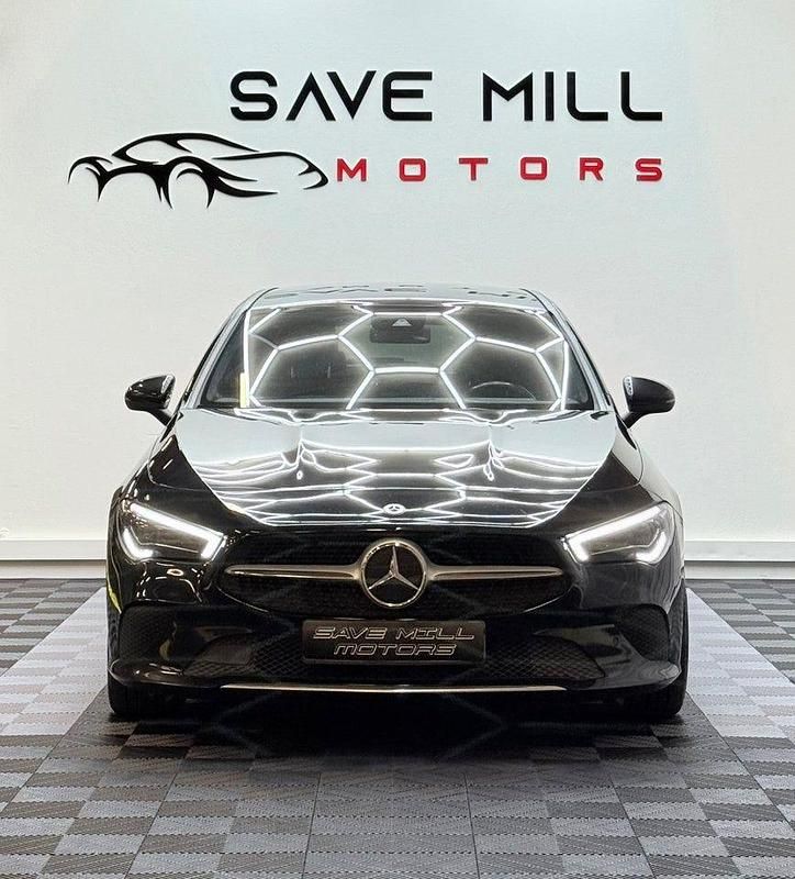 Svart Begagnad 2021 Mercedes CLA220 Shooting Brake Kombi | 254 900 kr (Marknadspris) - Bild 1/4