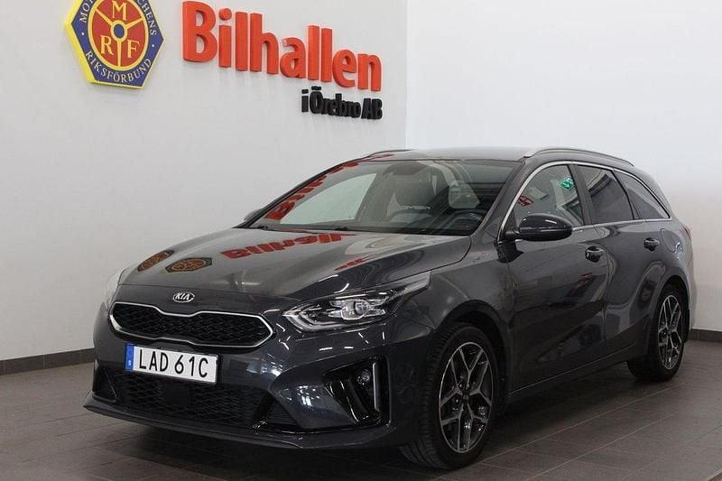Grå Begagnad 2020 Kia Ceed Sportswagon GT-Line Kombi | 209 900 kr (Marknadspris) - Bild 1/4
