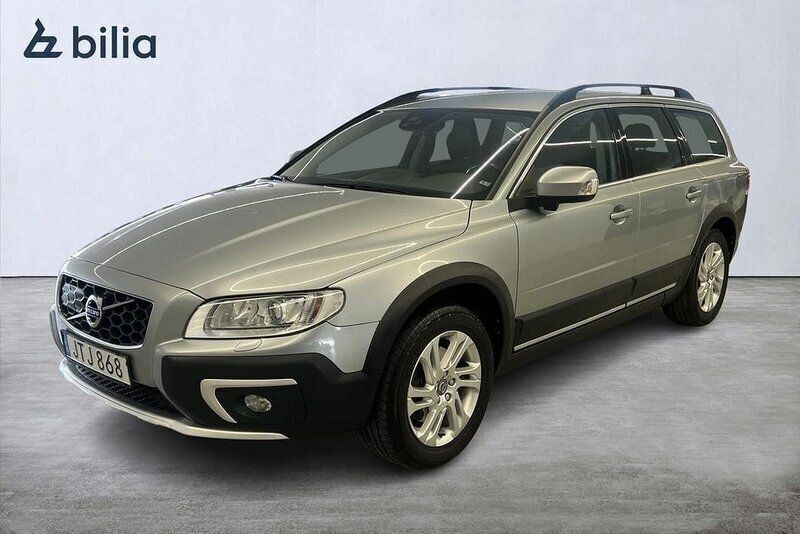 Silver Begagnad 2015 Volvo XC70 Momentum SUV | 219 000 kr (Marknadspris) - Bild 1/3