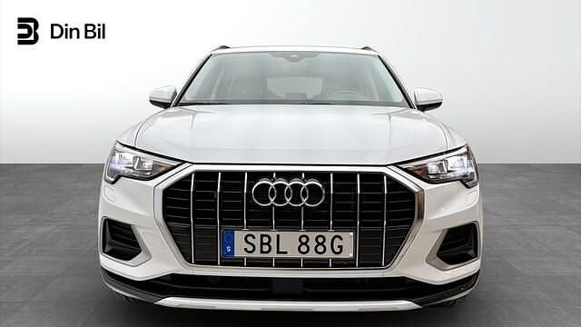 Begagnad Audi Q3 Advanced Plus 150 HK (110 kW) 2025 Arkonavit SUV