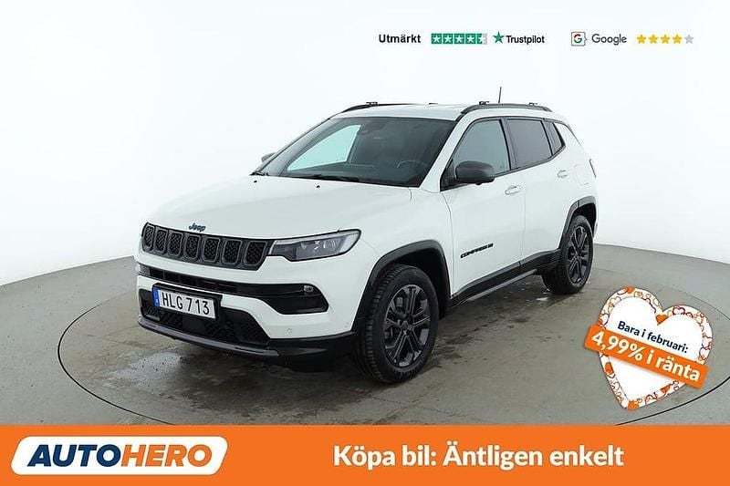Vit Begagnad 2021 Jeep Compass SUV | 214 000 kr (Marknadspris) - Bild 1/4