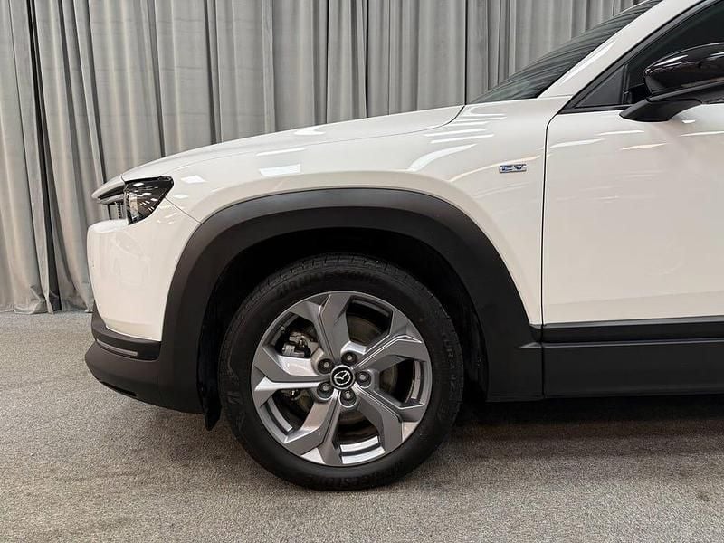 Begagnad Mazda MX30 105 kW (143 HK) 2022 Vit SUV