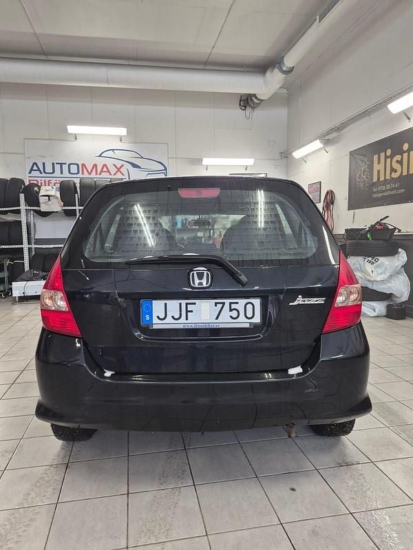 Begagnad Honda Jazz 83 HK (61 kW) 2007 Halvkombi