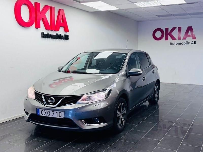 Begagnad Nissan Pulsar 116 HK (85 kW) 2018 Grå Halvkombi