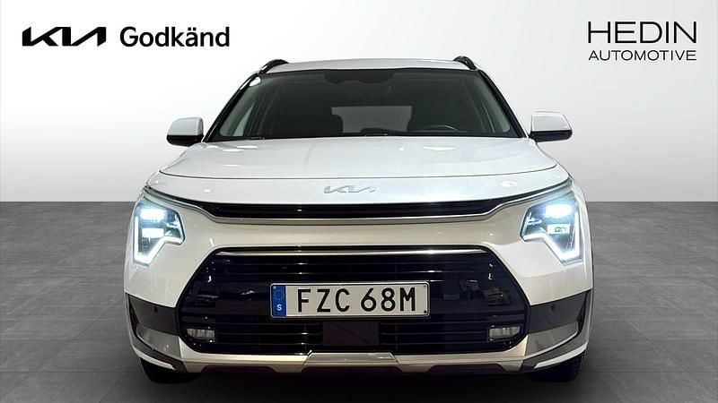Begagnad Kia Niro Advance 184 HK (135 kW) 2022 Vit SUV