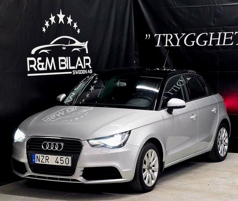 Silver Begagnad 2013 Audi A1 Sport Halvkombi | 89 800 kr (Marknadspris) - Bild 1/4