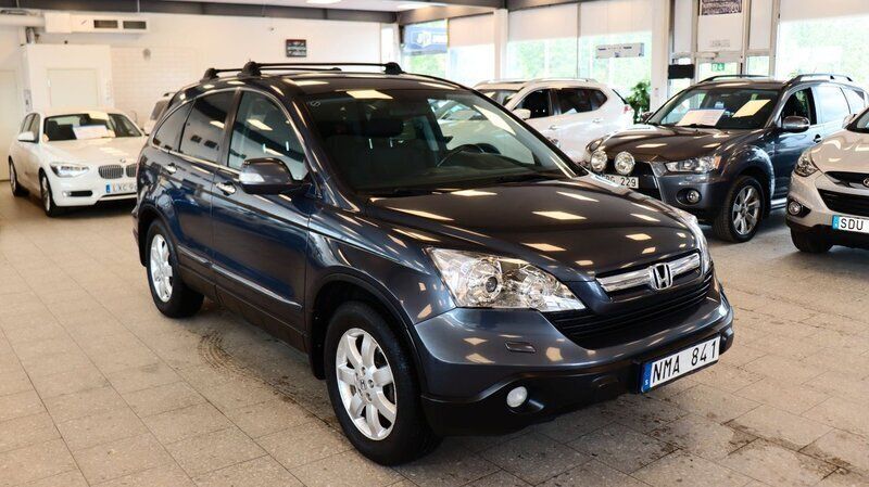 Mörkgrå Begagnad 2007 Honda CR-V SUV | 59 900 kr (Marknadspris) - Bild 1/4