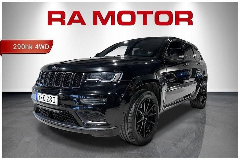 Svart Begagnad 2018 Jeep Grand Cherokee SUV | 299 900 kr (Marknadspris) - Bild 1/4