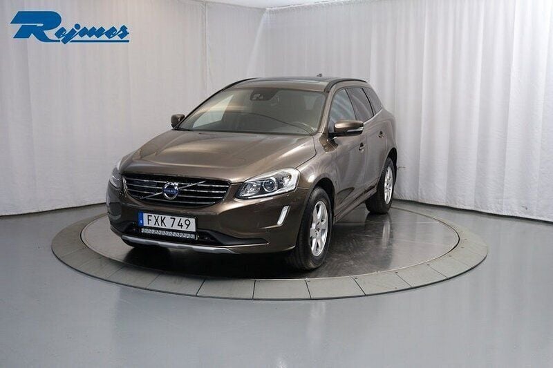 Brun (twilight bronze met) Begagnad 2015 Volvo XC60 Business Edition SUV | 189 800 kr (Bra pris) - Bild 1/4