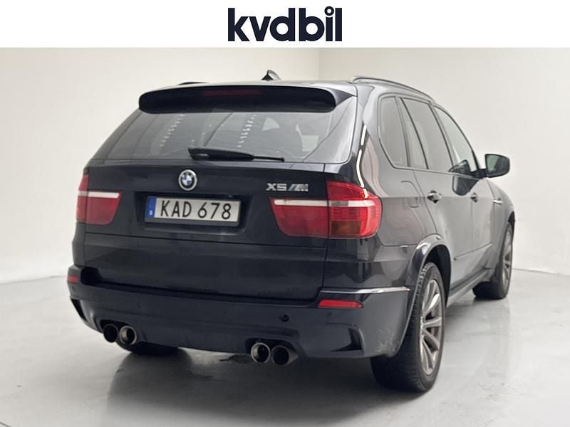 Begagnad BMW X5 M 2010 Svart SUV
