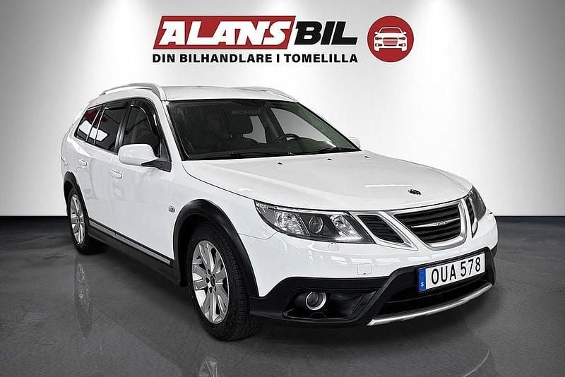 Vit Begagnad 2010 Saab 9-3X Kombi | 64 000 kr (Marknadspris) - Bild 1/4