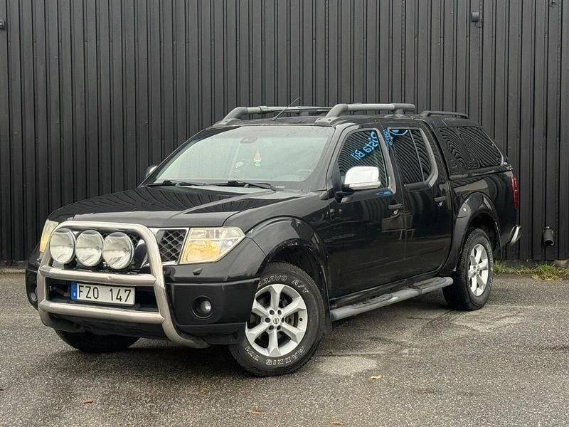 Svart Begagnad 2007 Nissan Navara Pickup | 54 900 kr (Lite dyr) - Bild 1/4