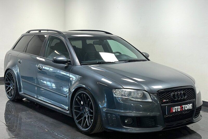 Mörkgrå Begagnad 2008 Audi RS4 Kombi | 219 900 kr - Bild 1/4