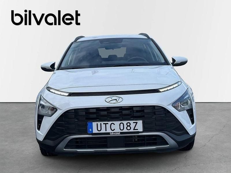 Begagnad Hyundai Bayon Essential 101 HK (74 kW) 2022 Vit SUV