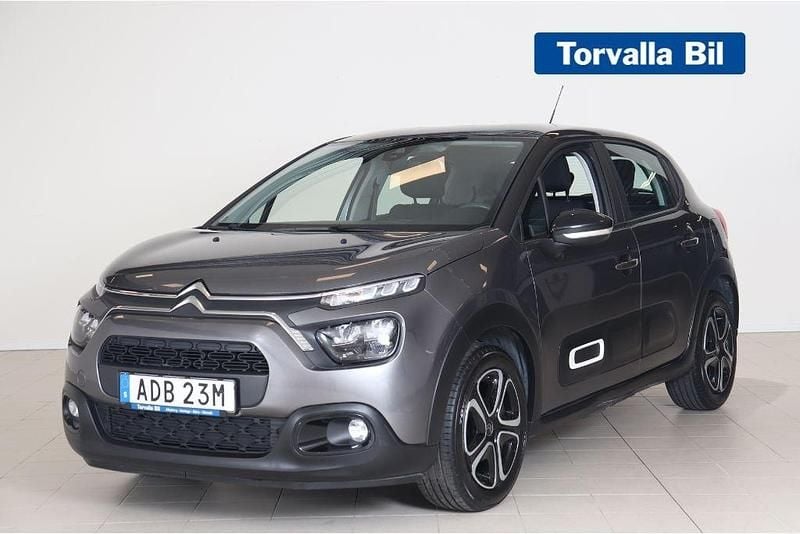 Grå Begagnad 2021 Citroën C3 PureTech Halvkombi | 114 900 kr (Marknadspris) - Bild 1/4