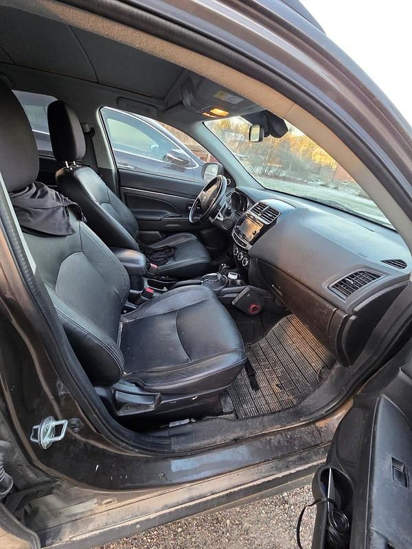 Begagnad 2015 Mitsubishi ASX SUV | 58 000 kr (Superpris) - Bild 1/3