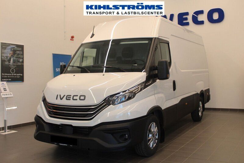 Vit Ny 2025 Iveco Daily Van | 561 250 kr (Bra pris) - Bild 1/4