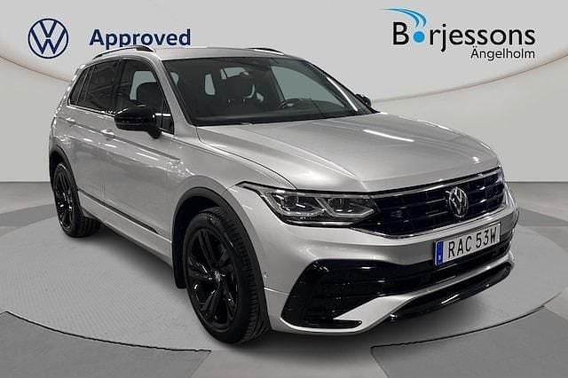 Silver Begagnad 2022 VW Tiguan R-line SUV | 389 000 kr (Lite dyr) - Bild 1/4