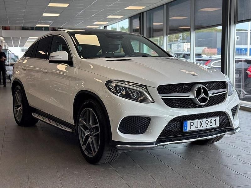 Vit Begagnad 2017 Mercedes GLE350 AMG Sportkupé | 389 900 kr (Lite dyr) - Bild 1/3