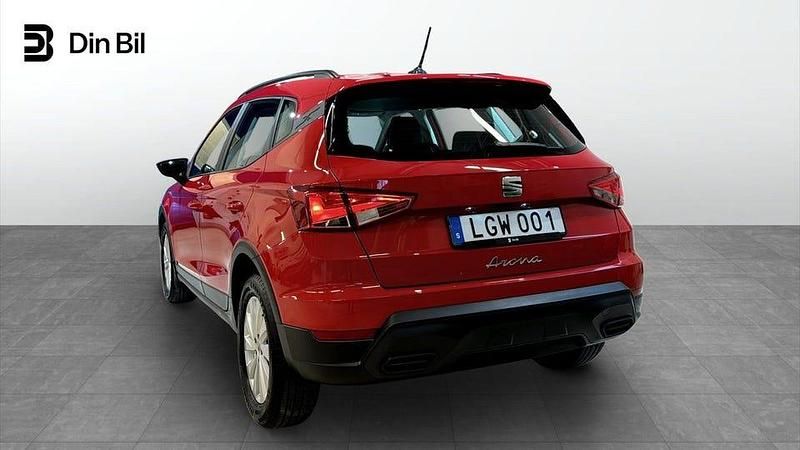 Begagnad Seat Arona Style 110 HK (80 kW) 2022 Röd SUV