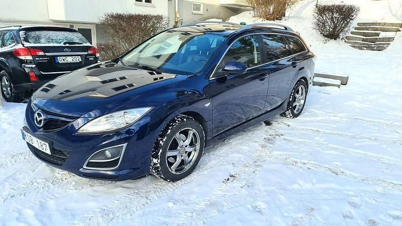 Blå Begagnad 2010 Mazda 6 Inclusive Kombi | 59 900 kr (Dyr) - Bild 1/4