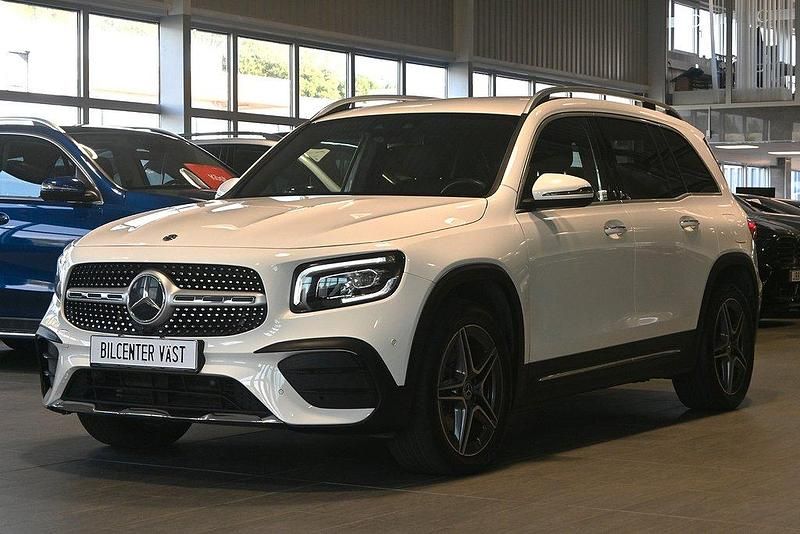 Vit Begagnad 2020 Mercedes GLB200 AMG SUV | 359 000 kr (Marknadspris) - Bild 1/4
