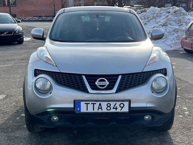 Begagnad Nissan Juke 110 HK (80 kW) 2014 Silver SUV