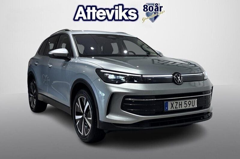 Silver Begagnad 2025 VW Tiguan Life SUV | 489 900 kr (Dyr) - Bild 1/4