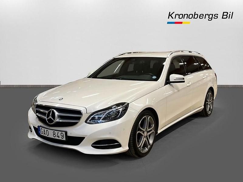 Begagnad Mercedes E250 Avantgarde 211 HK (155 kW) 2014 Vit Kombi