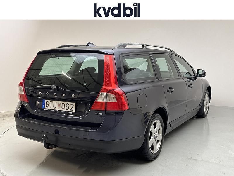 Begagnad Volvo V70 2008 Blå Kombi