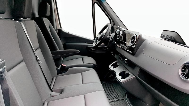 Ny Mercedes E-Sprinter 11 kW (15 HK) 2025 Van