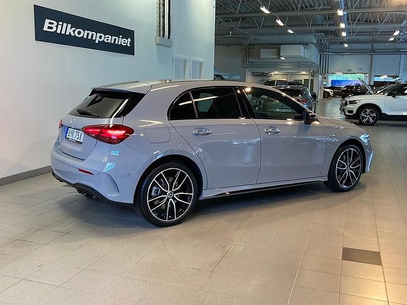 Begagnad Mercedes A250 2026 Grå