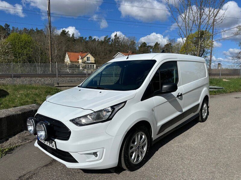 Vit Begagnad 2022 Ford Transit Van | 211 250 kr (Bra pris) - Bild 1/4