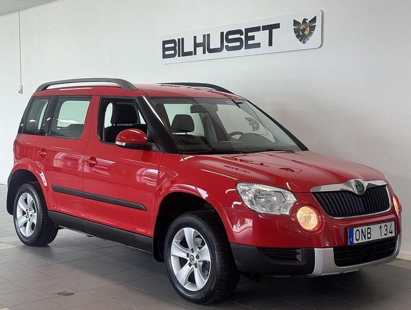 Röd Begagnad 2012 Skoda Yeti Ambition SUV | 79 900 kr (Lite dyr) - Bild 1/4