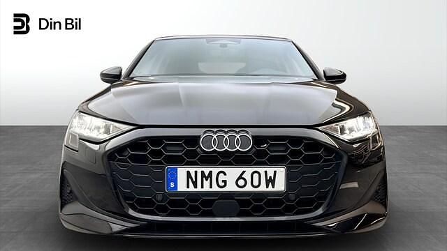 Begagnad Audi A3 Proline 150 HK (110 kW) 2025 Brilliantsvart