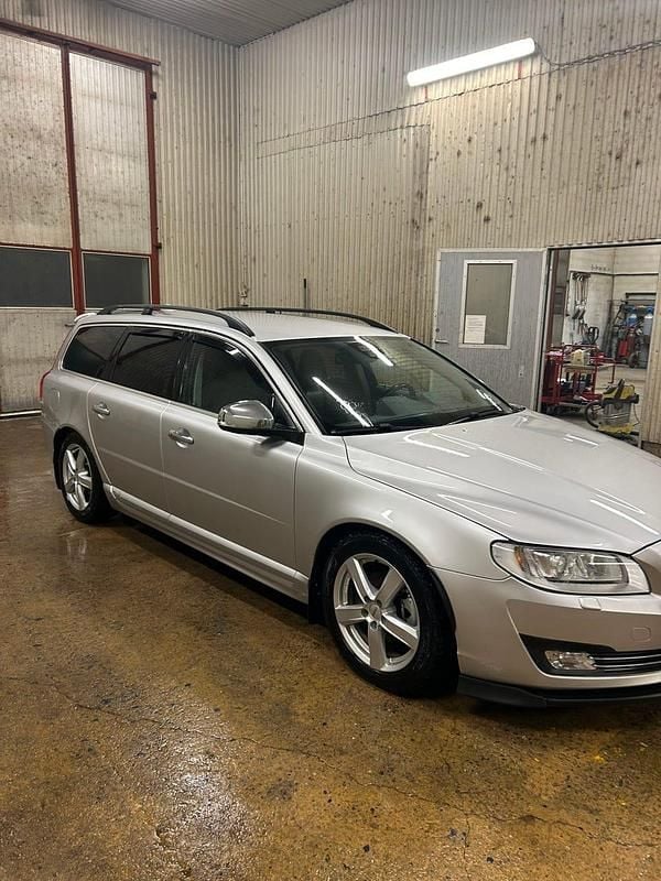 Begagnad Volvo V70 115 HK (84 kW) 2015 Kombi