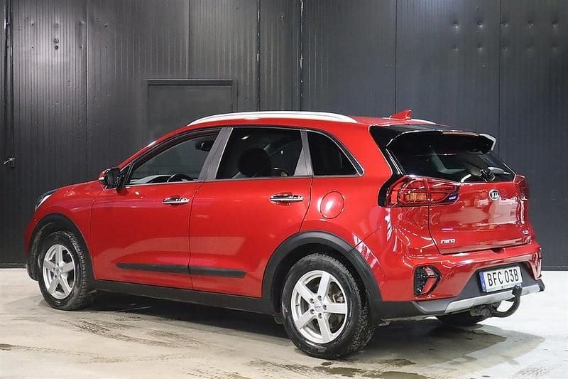 Begagnad Kia Niro Advance 141 HK (103 kW) 2020 Röd SUV