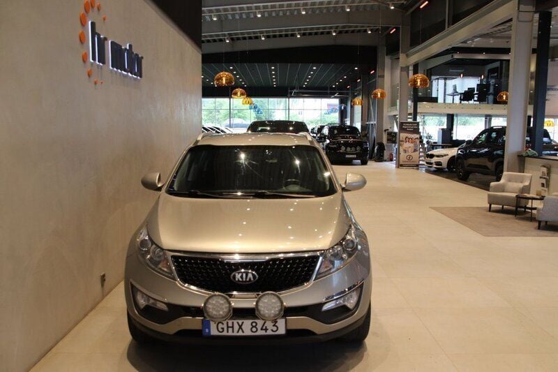 Grå Begagnad 2015 Kia Sportage 2 SUV | 114 000 kr (Bra pris) - Bild 1/4