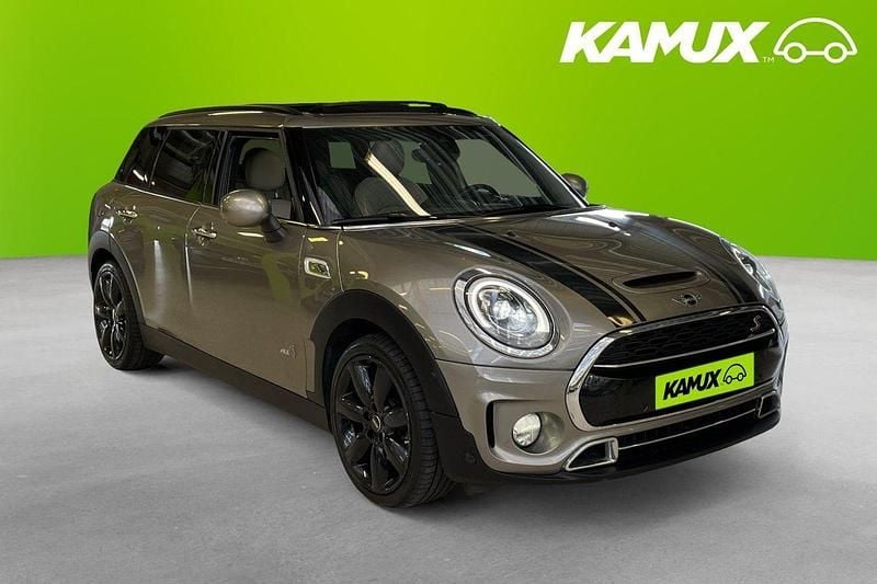 Grå Begagnad 2016 Mini John Cooper Works Clubman Chili Kombi | 164 700 kr - Bild 1/3