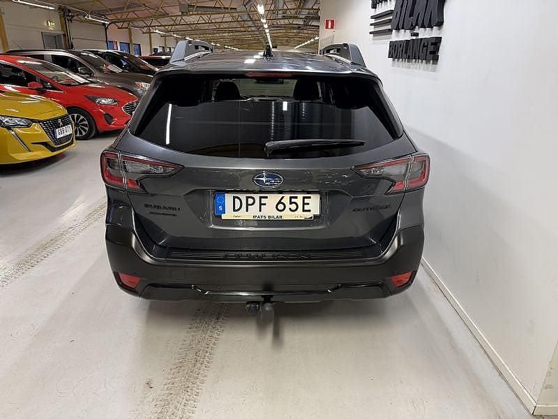 Begagnad Subaru Outback 169 HK (124 kW) 2021 Grå Kombi