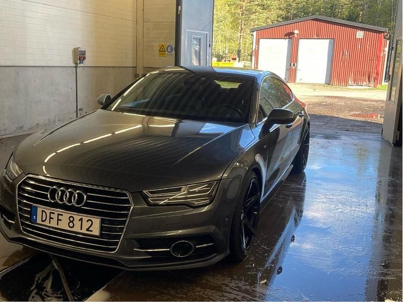 Grå Begagnad 2016 Audi A7 Sportback Sport Halvkombi | 279 000 kr (Bra pris) - Bild 1/4