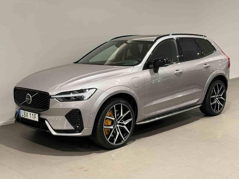 Silver Begagnad 2026 Volvo XC60 SUV | 819 500 kr - Bild 1/1