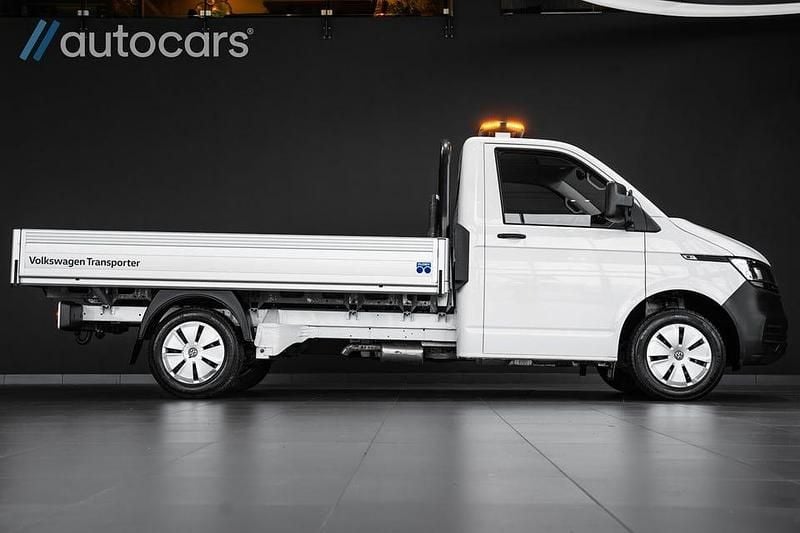 Vit Begagnad 2023 VW Transporter Van | 475 000 kr - Bild 1/4