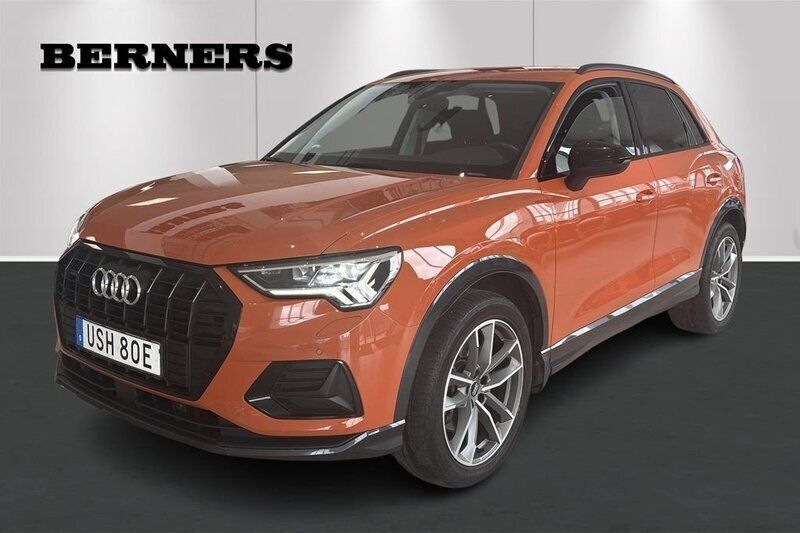 Orange Begagnad 2019 Audi Q3 Sport SUV | 289 900 kr (Marknadspris) - Bild 1/4