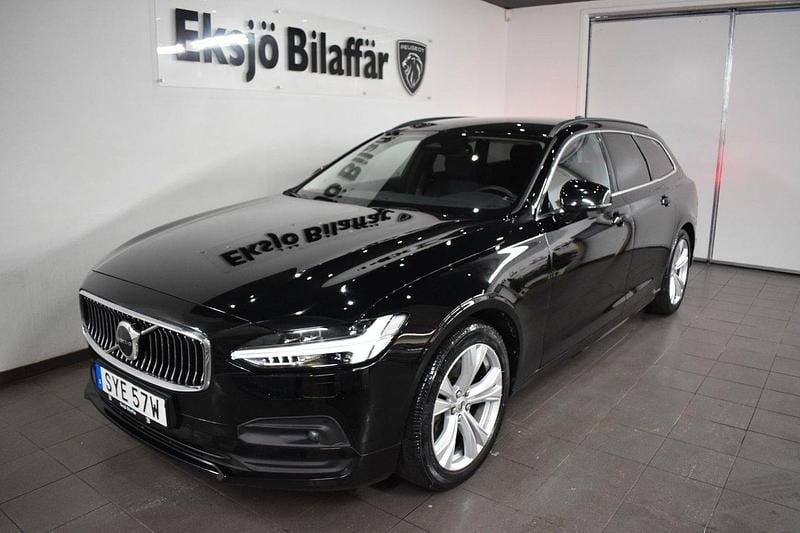 Svart Begagnad 2022 Volvo V90 Momentum Kombi | 339 500 kr (Lite dyr) - Bild 1/4