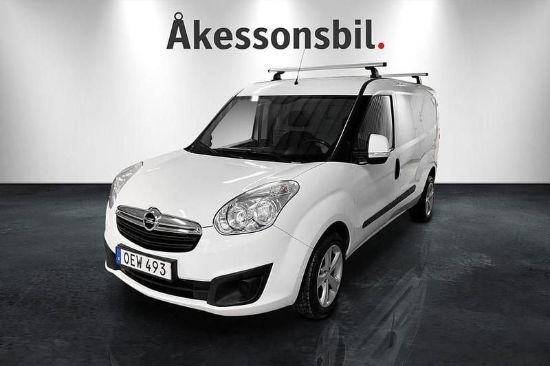 Vit Begagnad 2017 Opel Combo Van | 99 000 kr (Lite dyr) - Bild 1/4