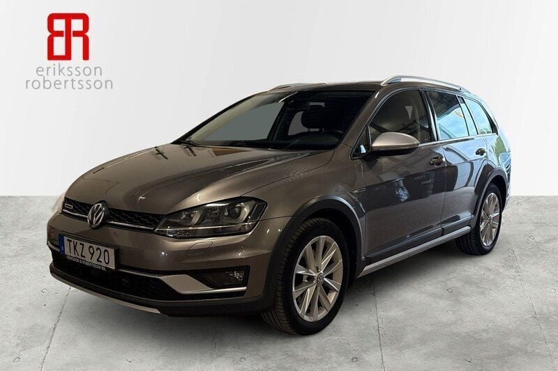 Grå Begagnad 2016 VW Golf Alltrack Kombi | 169 900 kr (Marknadspris) - Bild 1/4